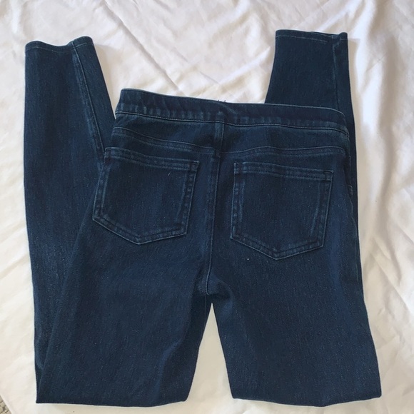 Gently Loved Skinny Pull On Spanx Jeans - Picture 6 of 6